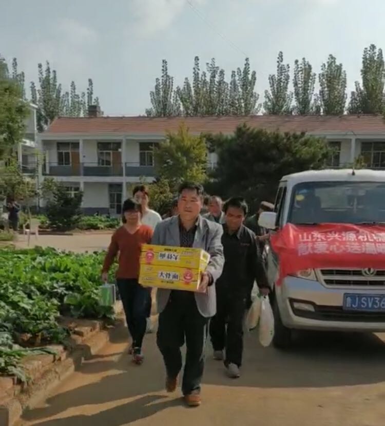 山東興源機(jī)械有限公司|起重機(jī)|行車(chē)|山東興源機(jī)械|單梁起重機(jī)|電動(dòng)葫蘆|起重配件|www.mufsjwc.cn|xyqzj|xyqzj.com|興源起重機(jī)|興源|起重機(jī)行車(chē)|起重設(shè)備|起重機(jī)械